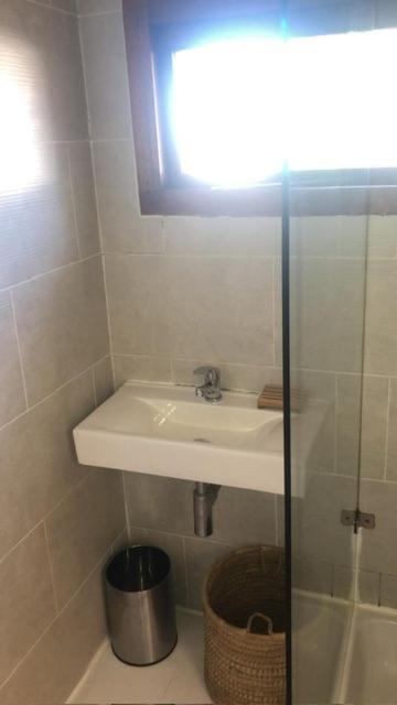 Independent Quaint Flat, Close To Beach Κέιπ Τάουν Εξωτερικό φωτογραφία